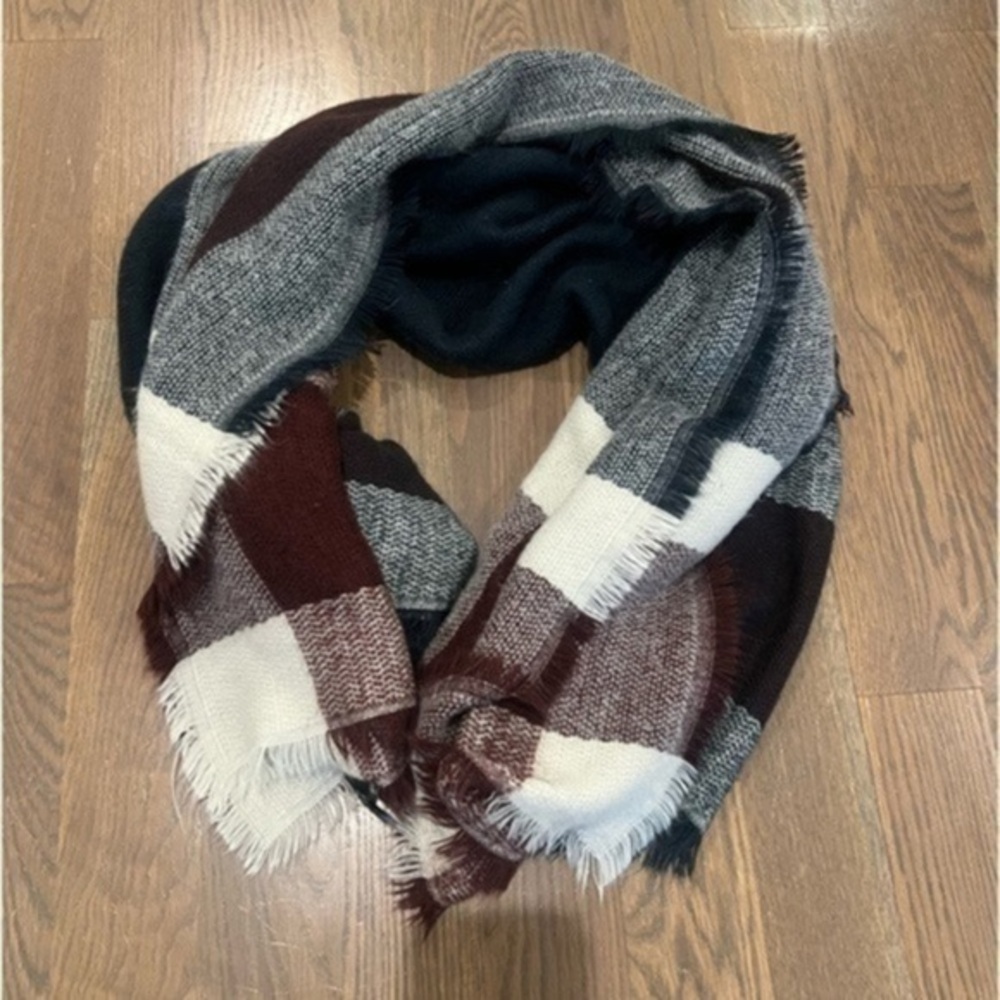 Scarf Red and Blue